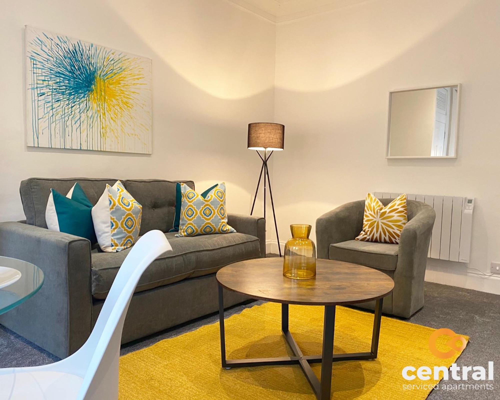 Central Serviced Apartments - Cosy 1 Bedroom - Modern - Close To Transport Links - Quiet Neighbourhood - Fast Wifi - Fully Equipped - Smart Tvs In All Rooms - Monthly Stays Welcome - Free Street Parking - Ideal Relocation To Dundee Accommodation Exterior foto