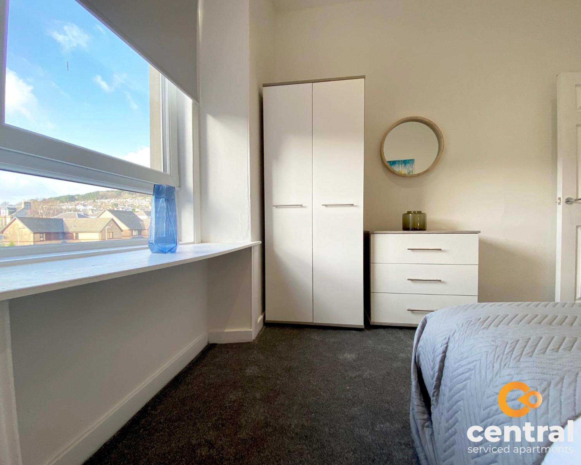 Central Serviced Apartments - Cosy 1 Bedroom - Modern - Close To Transport Links - Quiet Neighbourhood - Fast Wifi - Fully Equipped - Smart Tvs In All Rooms - Monthly Stays Welcome - Free Street Parking - Ideal Relocation To Dundee Accommodation Exterior foto