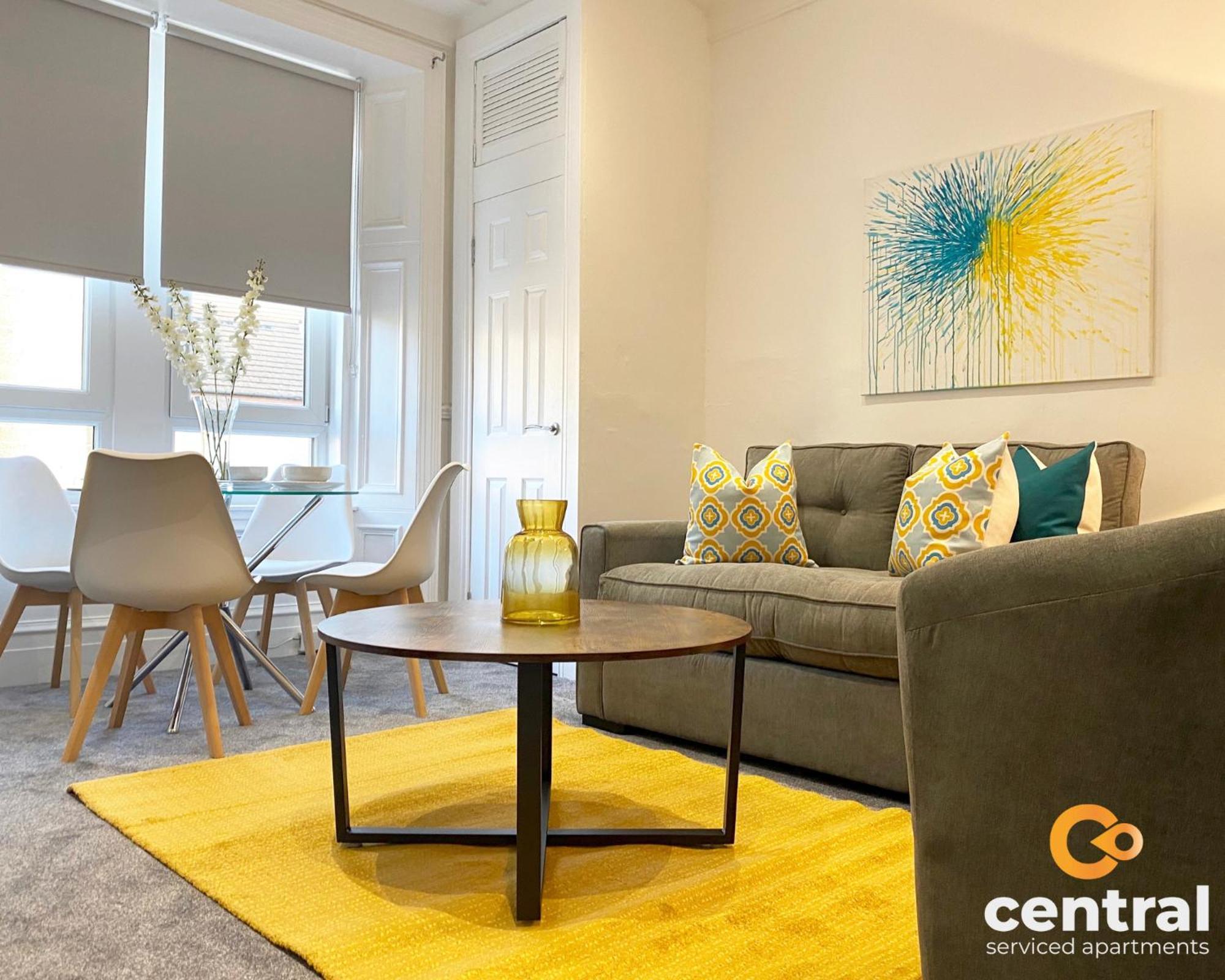 Central Serviced Apartments - Cosy 1 Bedroom - Modern - Close To Transport Links - Quiet Neighbourhood - Fast Wifi - Fully Equipped - Smart Tvs In All Rooms - Monthly Stays Welcome - Free Street Parking - Ideal Relocation To Dundee Accommodation Exterior foto