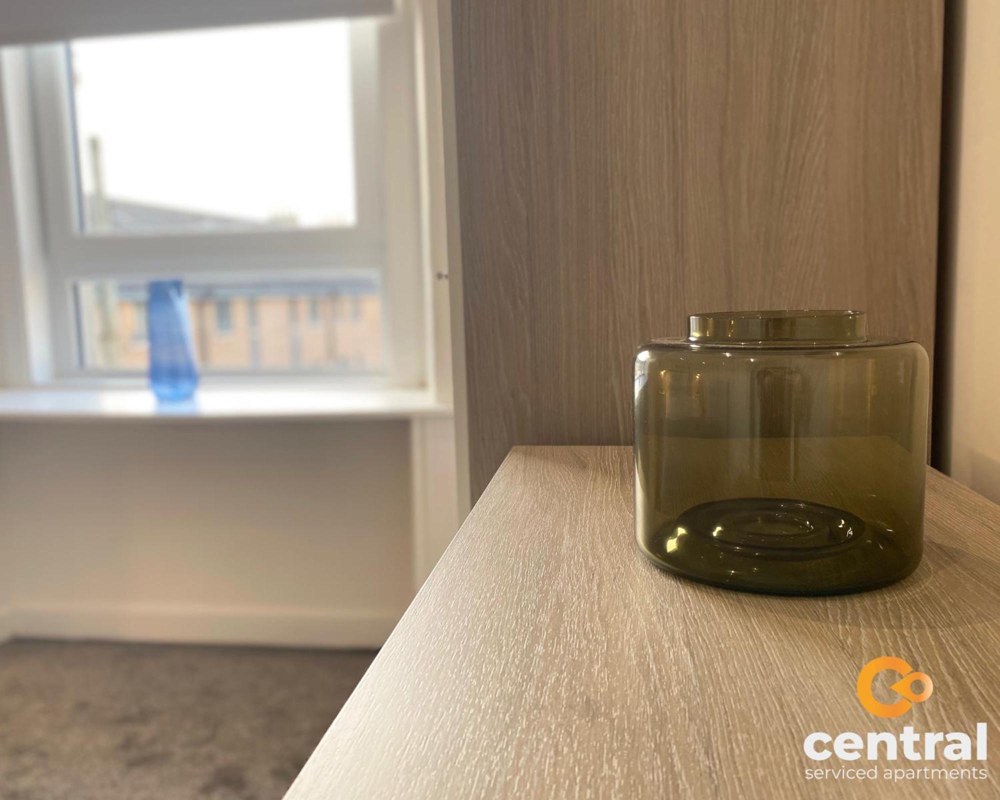 Central Serviced Apartments - Cosy 1 Bedroom - Modern - Close To Transport Links - Quiet Neighbourhood - Fast Wifi - Fully Equipped - Smart Tvs In All Rooms - Monthly Stays Welcome - Free Street Parking - Ideal Relocation To Dundee Accommodation Exterior foto
